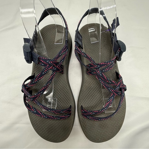 Chaco sandal size 9 - Picture 3 of 7